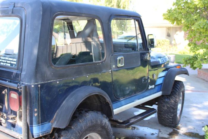 Jeep-Cj7-1983-Blue-20