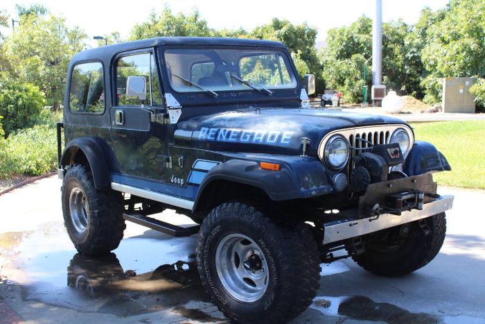 Jeep-Cj7-1983-Blue-22