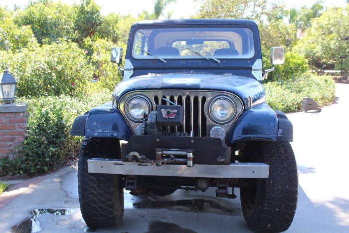 Jeep-Cj7-1983-Blue-23