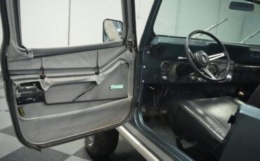 Jeep-Cj7-1983-Blue-Gray-Metallic-Slate-Blue-30