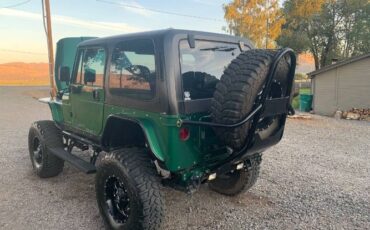 Jeep-Cj7-1983-Green-15