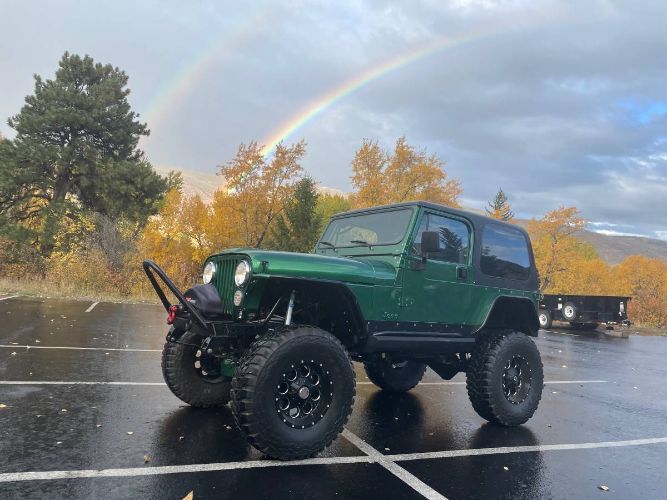 Jeep-Cj7-1983-Green-18