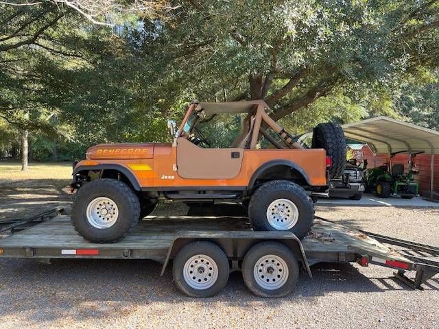 Jeep-Cj7-1983-Orange