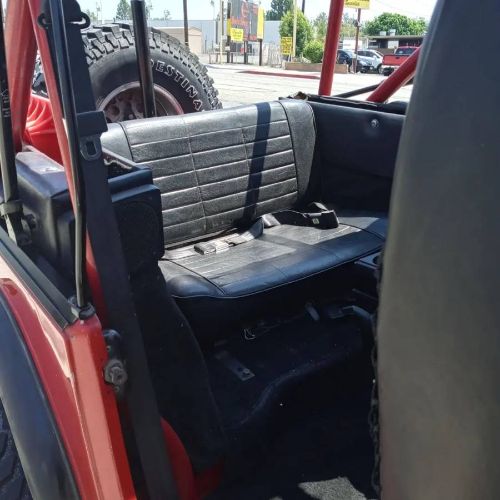 Jeep-Cj7-1983-Red-9