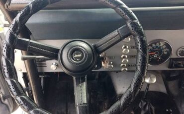 Jeep-Cj7-1983-Silver-4