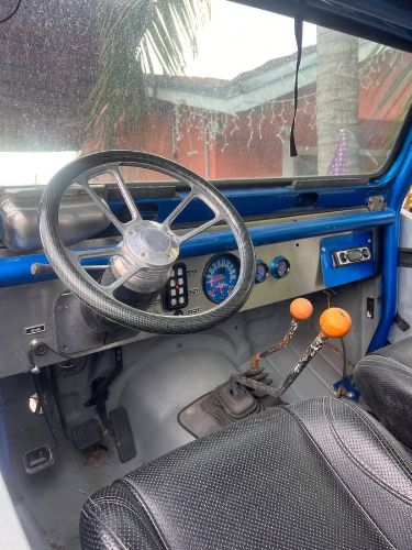 Jeep-Cj7-1984-6