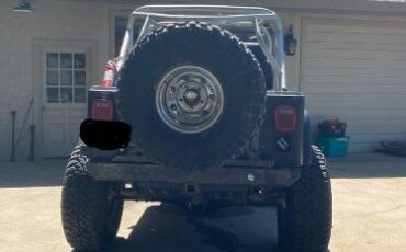 Jeep-Cj7-1984-Gray