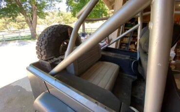 Jeep-Cj7-1984-Gray-7