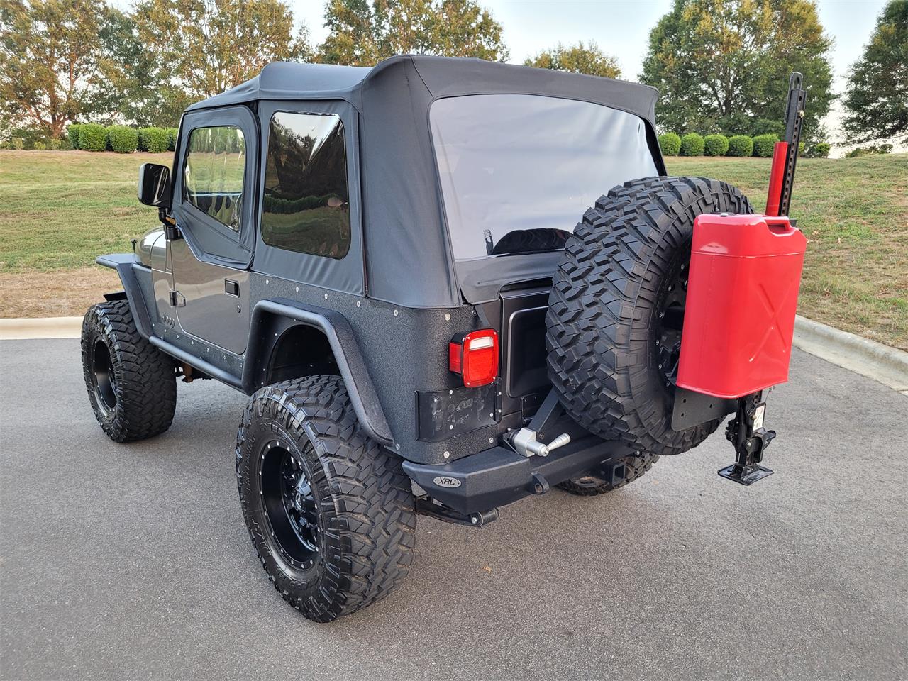 Jeep-Cj7-1984-Grey-Black-10