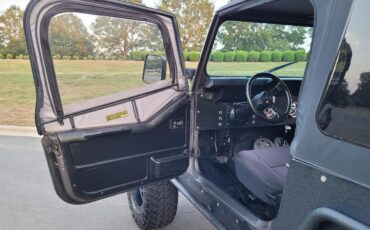 Jeep-Cj7-1984-Grey-Black-11