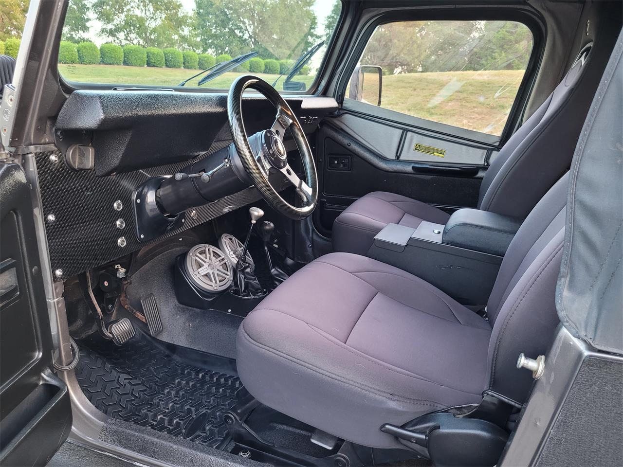Jeep-Cj7-1984-Grey-Black-12