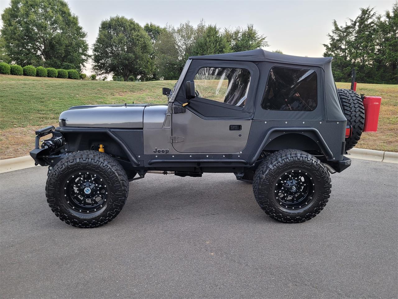 Jeep-Cj7-1984-Grey-Black-14