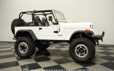 Jeep-Cj7-1984-White-Black-13