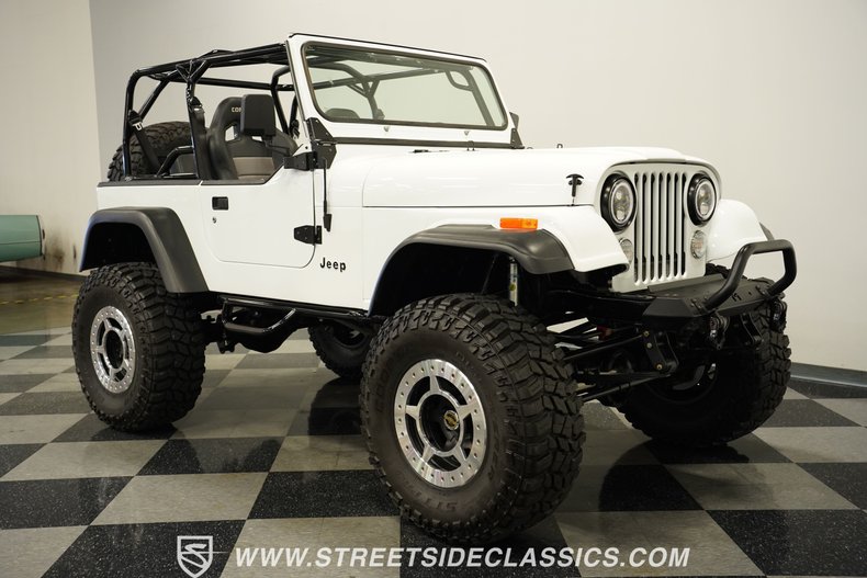 Jeep-Cj7-1984-White-Black-14