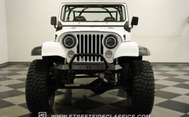 Jeep-Cj7-1984-White-Black-15
