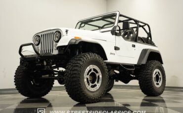 Jeep-Cj7-1984-White-Black-18