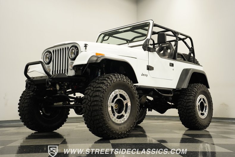 Jeep-Cj7-1984-White-Black-18