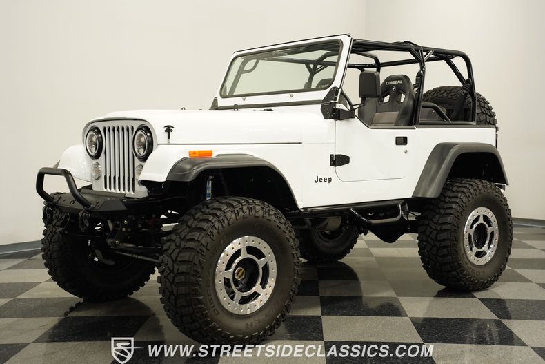 Jeep-Cj7-1984-White-Black-3