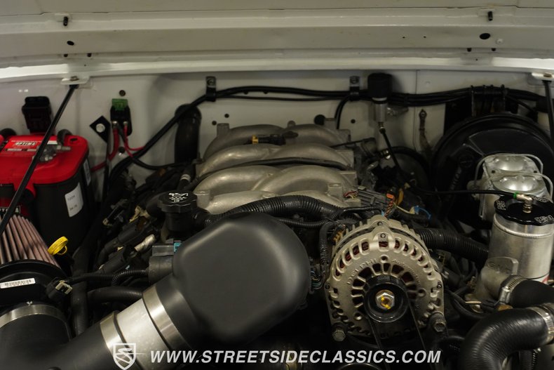 Jeep-Cj7-1984-White-Black-31