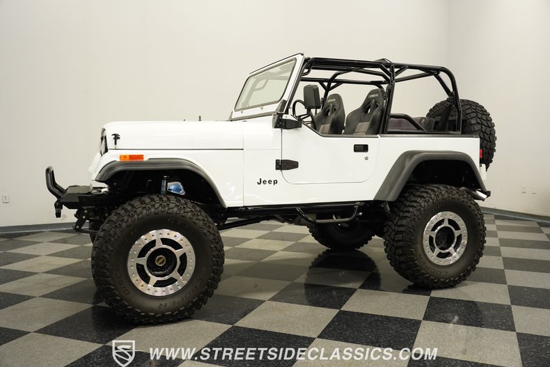 Jeep-Cj7-1984-White-Black-4