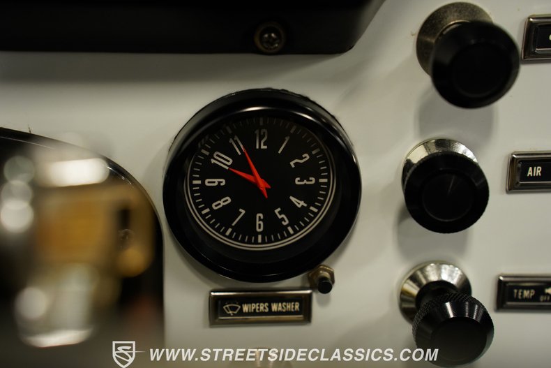Jeep-Cj7-1984-White-Black-40