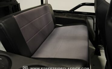 Jeep-Cj7-1984-White-Black-48