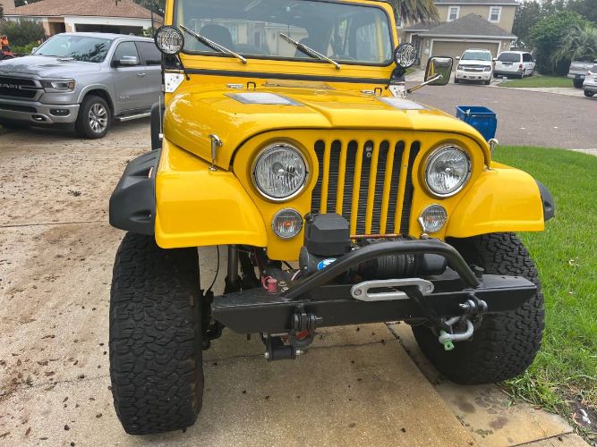 Jeep-Cj7-1984-Yellow-5