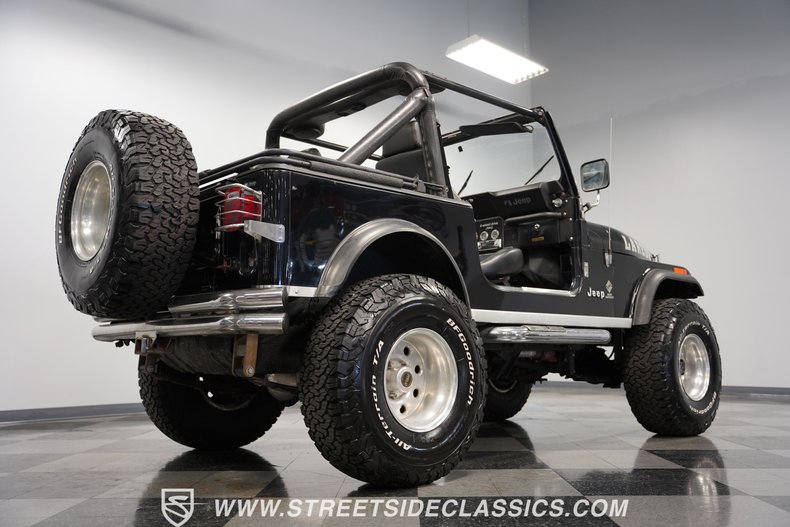 Jeep-Cj7-1985-Black-Black-27