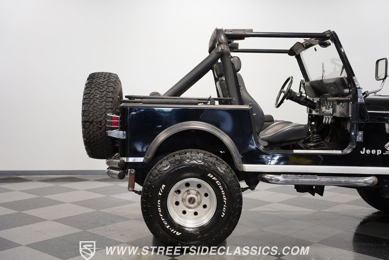 Jeep-Cj7-1985-Black-Black-29