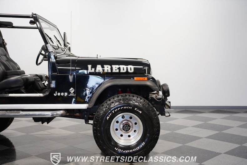 Jeep-Cj7-1985-Black-Black-30