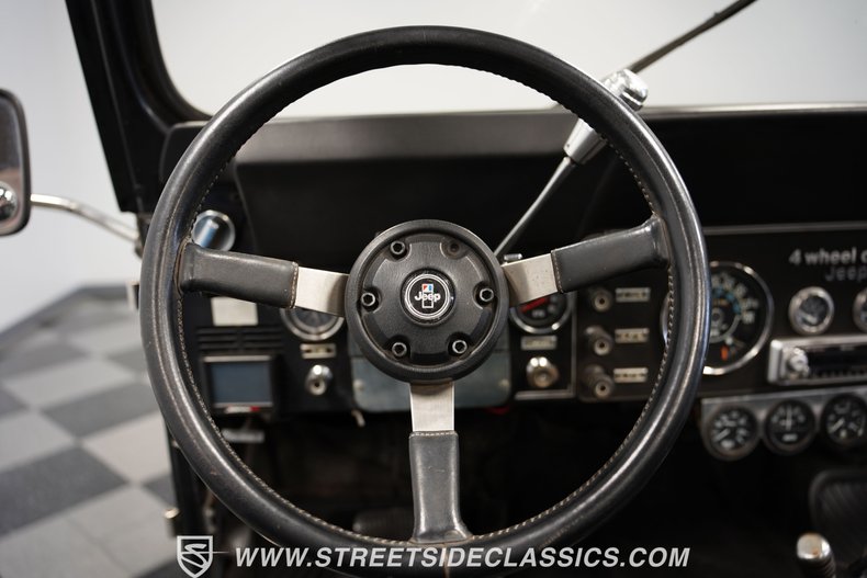 Jeep-Cj7-1985-Black-Black-38