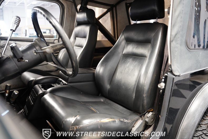 Jeep-Cj7-1985-Black-Black-40
