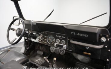 Jeep-Cj7-1985-Black-Black-45