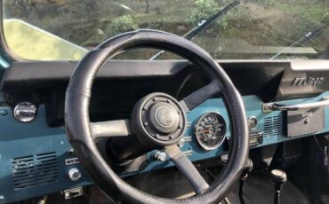 Jeep-Cj7-1985-Custom-9