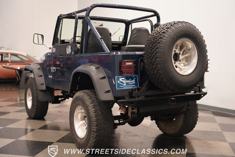 Jeep-Cj7-1985-Navy-Blue-Metallic-Black-13