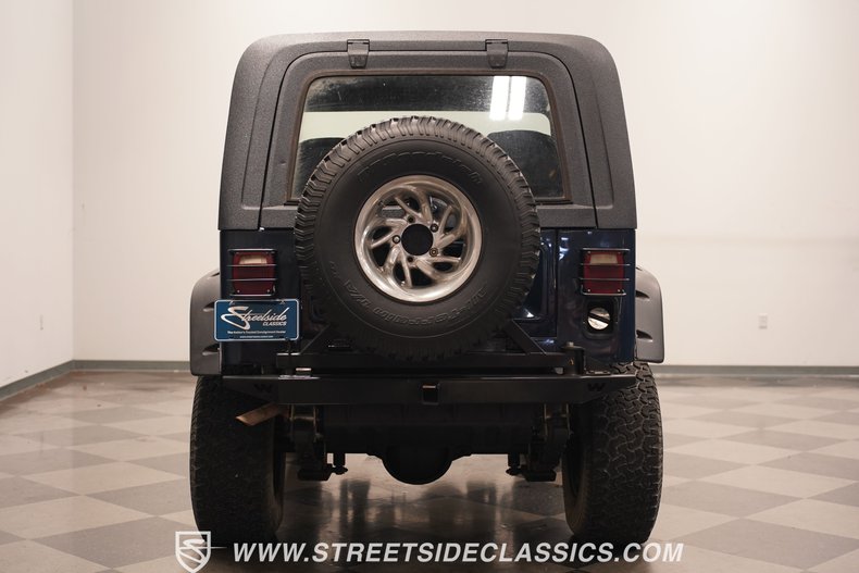 Jeep-Cj7-1985-Navy-Blue-Metallic-Black-14