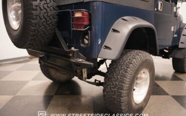 Jeep-Cj7-1985-Navy-Blue-Metallic-Black-32