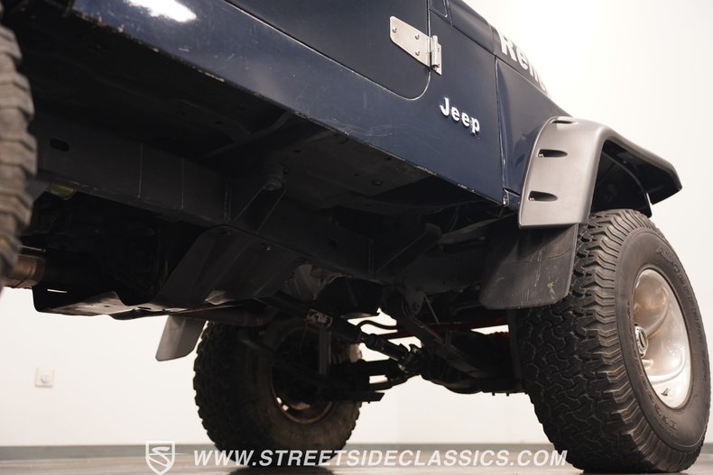 Jeep-Cj7-1985-Navy-Blue-Metallic-Black-33