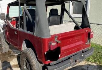 Jeep-Cj7-1985-Red-Black