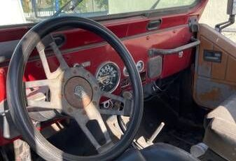 Jeep-Cj7-1985-Red-Black-5