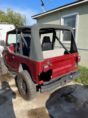 Jeep-Cj7-1985-Red-Black