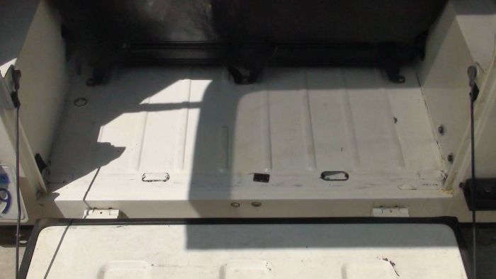 Jeep-Cj7-1985-White-12