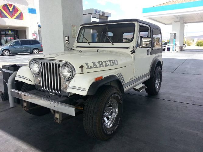 Jeep-Cj7-1985-White-22