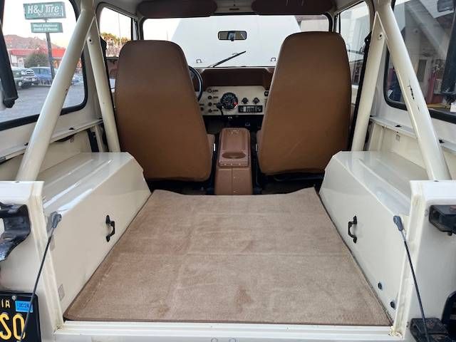 Jeep-Cj7-1986-2