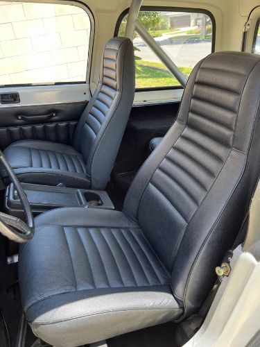 Jeep-Cj7-1986-Silver-4