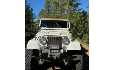 Jeep-Cj7-1986-White-and-Brown-White-and-Brown-1