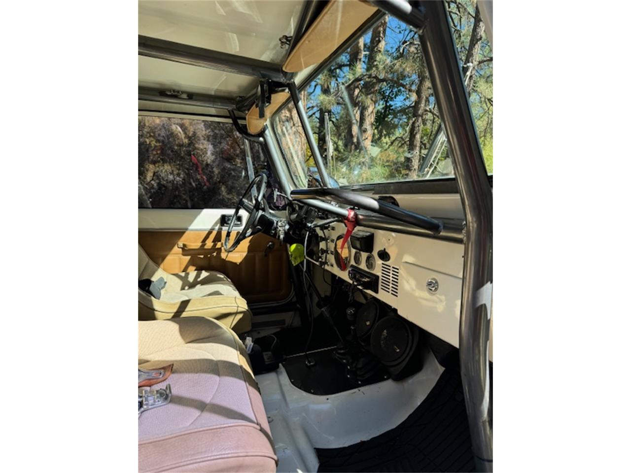 Jeep-Cj7-1986-White-and-Brown-White-and-Brown-10