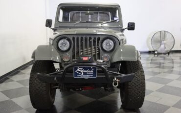 Jeep-Cj8-scrambler-1985-Gray-Black-18