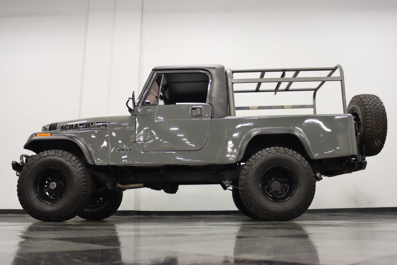 Jeep-Cj8-scrambler-1985-Gray-Black-25