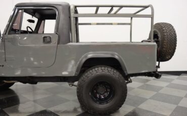 Jeep-Cj8-scrambler-1985-Gray-Black-28